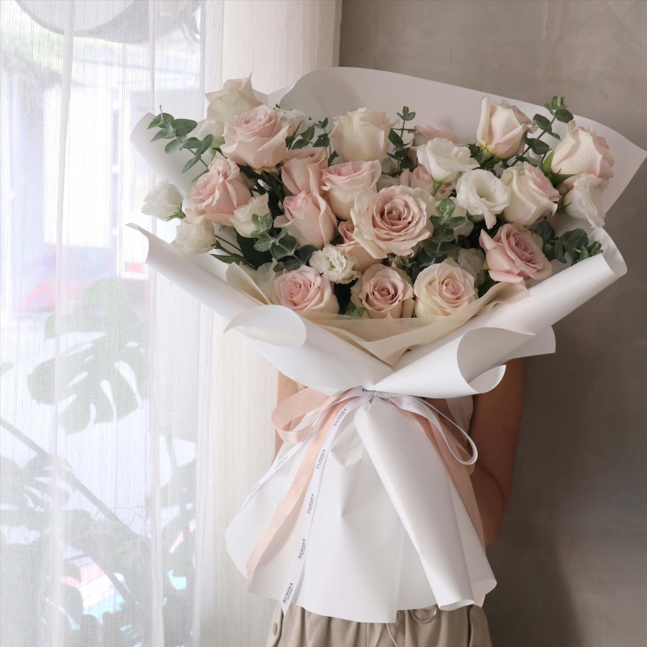 奶茶仙女白鮮花束