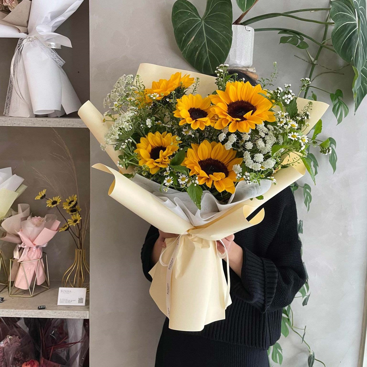 奶油向日葵鮮花束