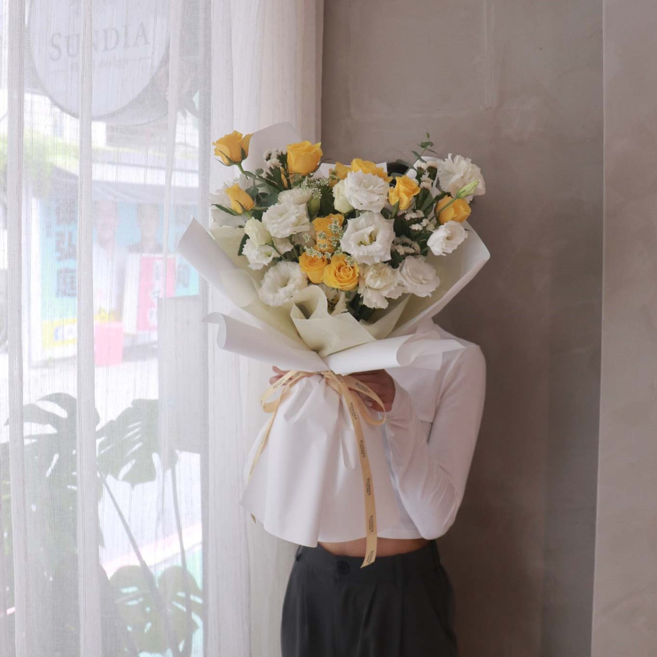 黃白系鮮花花束