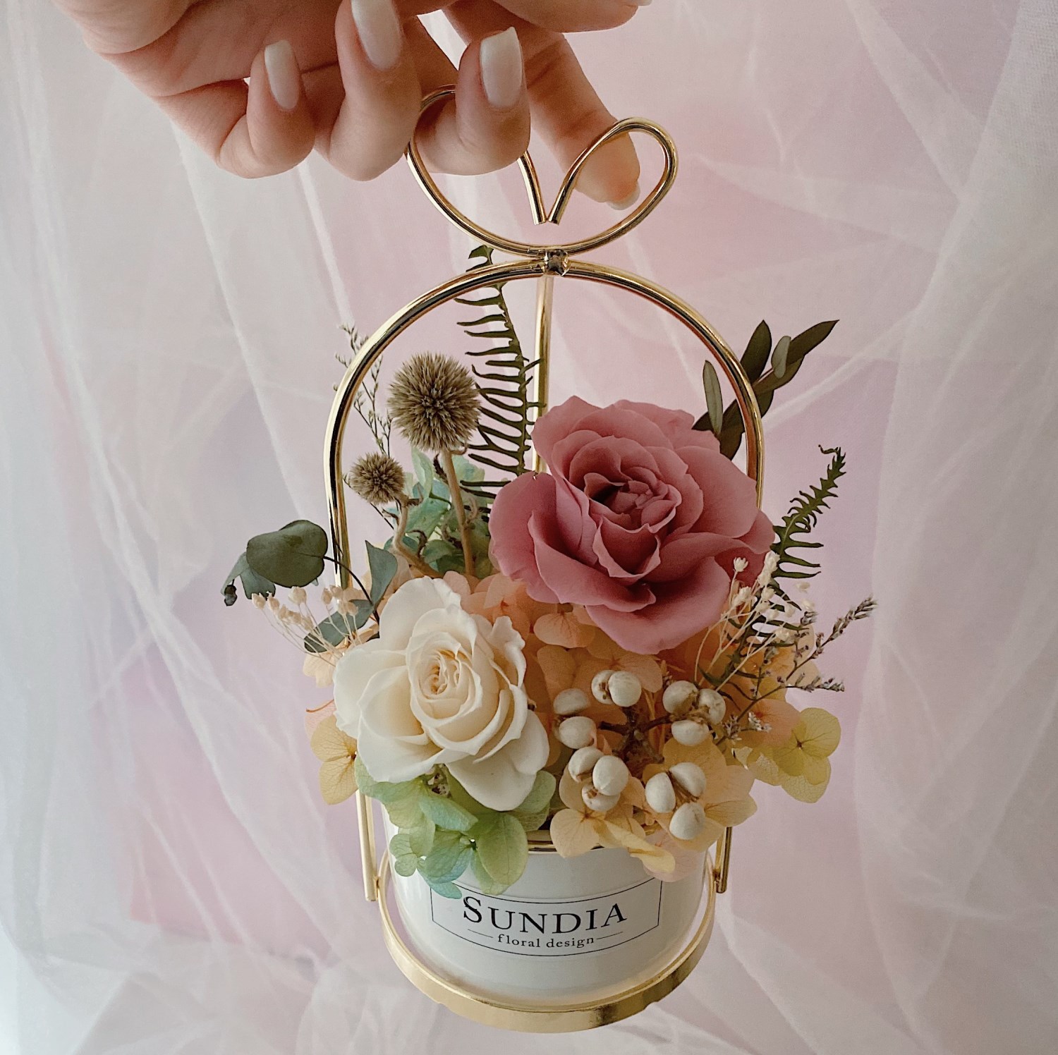 小花園蝴蝶結永生盆花