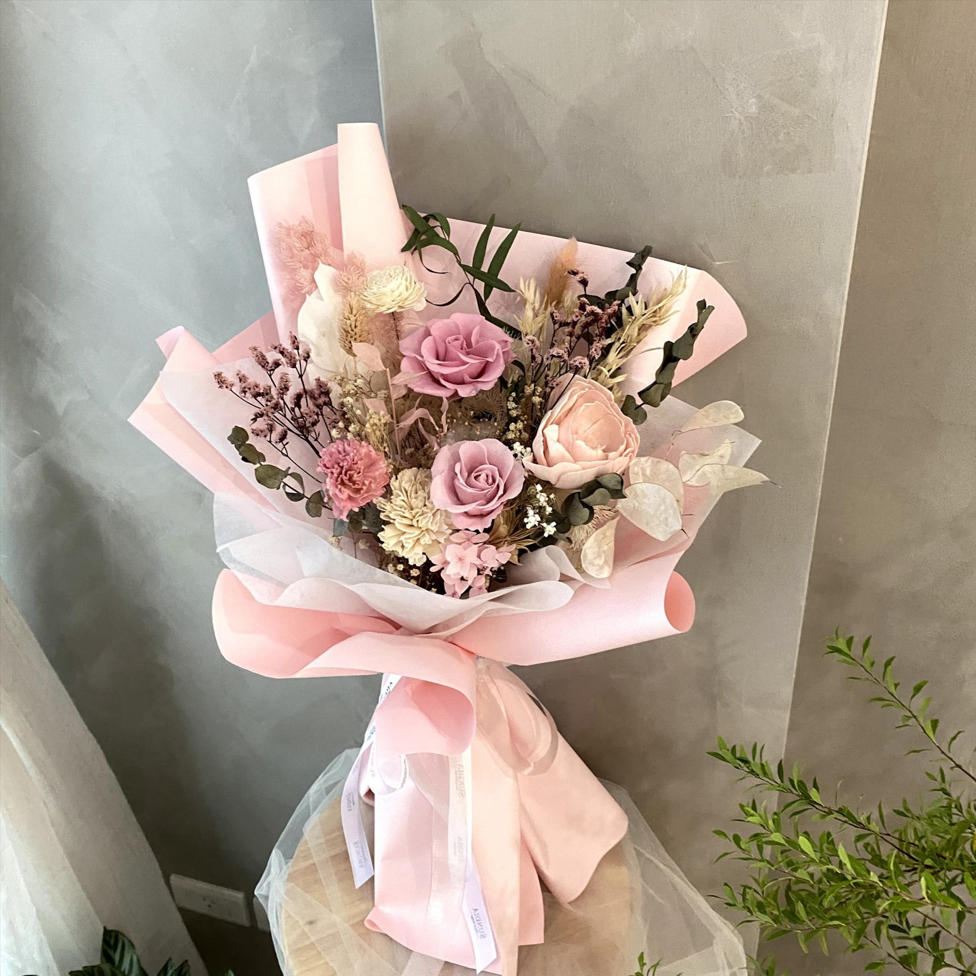 柔霧櫻花粉永生花束