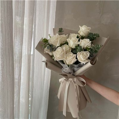 進口白玫瑰鮮花束