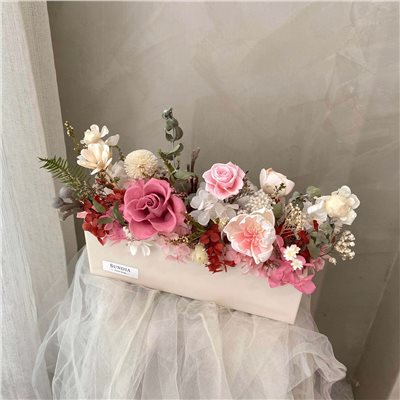 豆沙薔薇粉永生花長形盆花